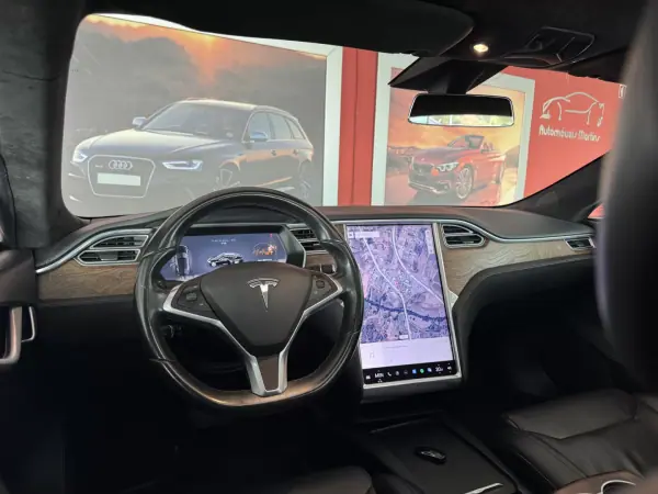 Tesla Model S 2017 - 25990 EUR, 151612 km - AUTO.MOTO.pt - 151612km - foto 19 de 23