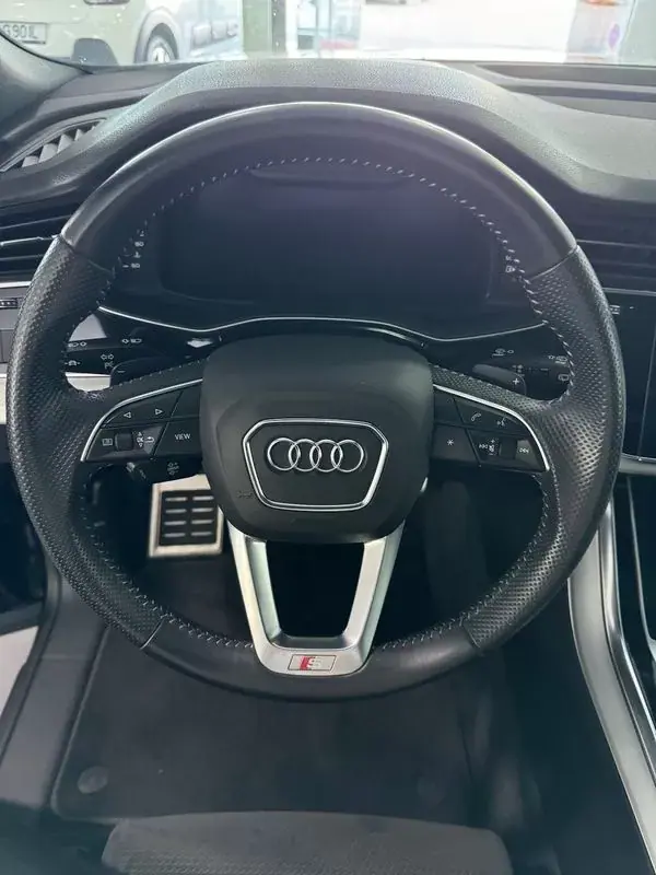 Audi Q8 2019 - 60000 EUR, 180000 km - AUTO.MOTO.pt - 180000km - foto 15 de 36