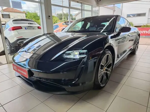 Porsche Taycan 2020 - 61500 EUR, 54000 km - AUTO.MOTO.pt - 54000km - foto 5 de 37