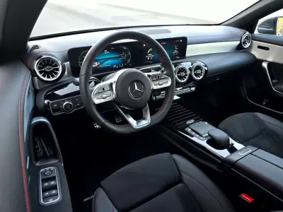 Mercedes-Benz CLA 180 2022 - 29900 EUR, 36800 km - 36800km - foto 16 de 44