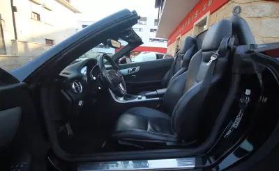 Mercedes-Benz SLK 250 2015 - 22990 EUR, 203350 km - 203350km - foto 19 de 32