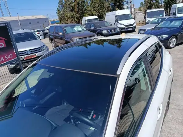 Nissan Qashqai 2017 - 12750 EUR, 153412 km - AUTO.MOTO.pt - 153412km - foto 4 de 30