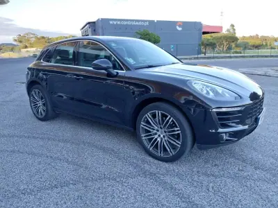 Porsche Macan 2014 - 39500 EUR, 168209 km - AUTO.MOTO.pt - 168209km - foto 15 de 37