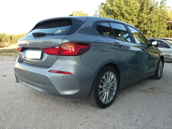 BMW 116 2022 - 18500 EUR, 235000 km - AUTO.MOTO.pt - 235000km - foto 7 de 24