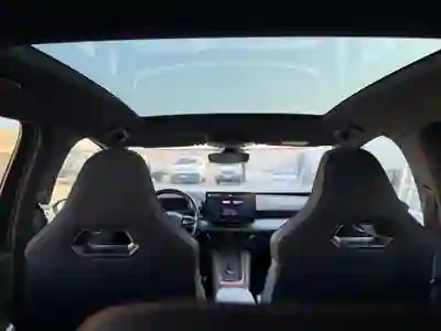 Cupra Born 2022 — foto 6 de 14