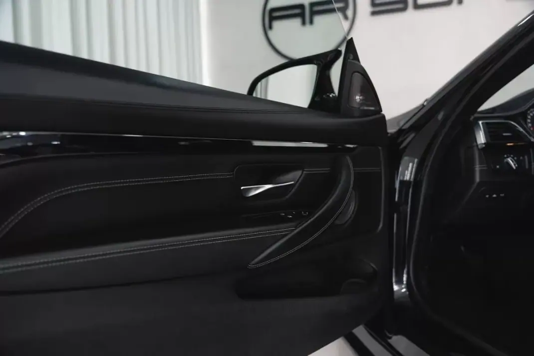 BMW M4 2016 - 59950 EUR, 97204 km - 97204km - foto 24 de 55