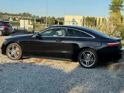 Mercedes-Benz E 220 2017 - 31950 EUR, 241000 km - AUTO.MOTO.pt - 241000km - foto 10 de 51
