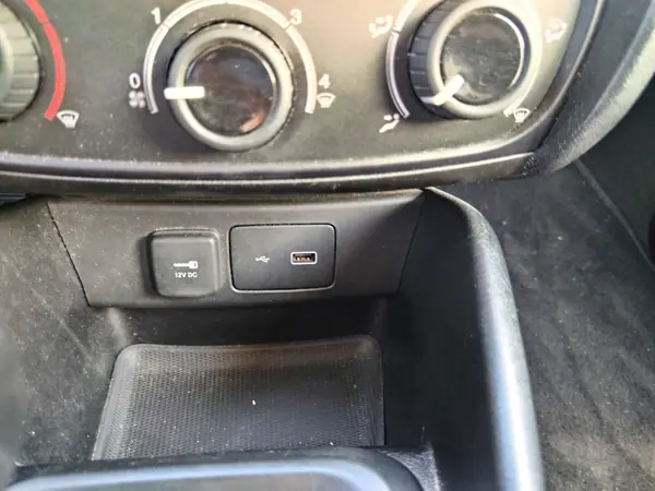 Fiat Tipo 2019 - 9800 EUR, 94023 km - AUTO.MOTO.pt - 94023km - foto 9 de 10