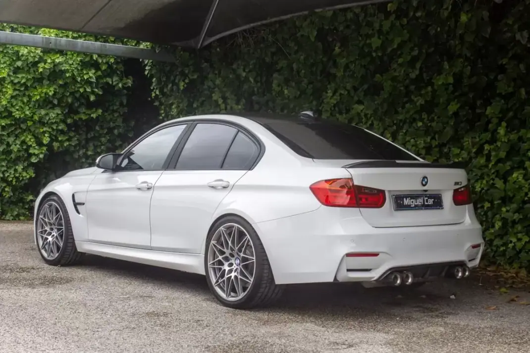 BMW M3 2015 - 57900 EUR, 77000 km - AUTO.MOTO.pt - 77000km - foto 10 de 20