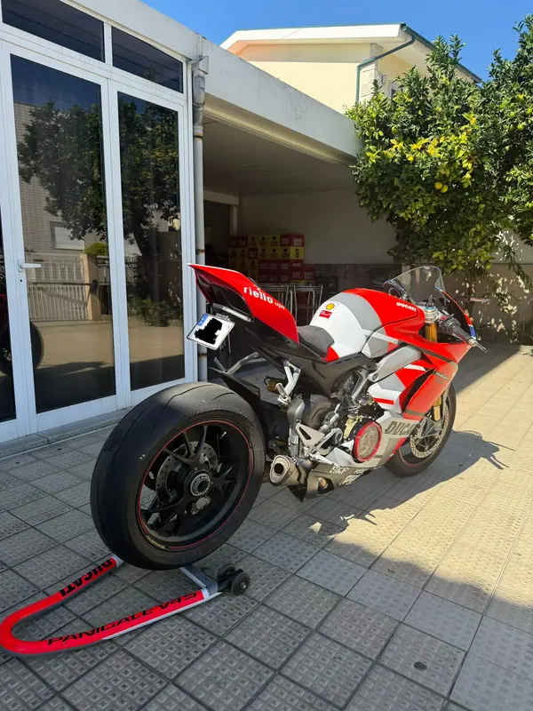 Ducati Panigale V4 S Réplica GP 2018 Gasolina