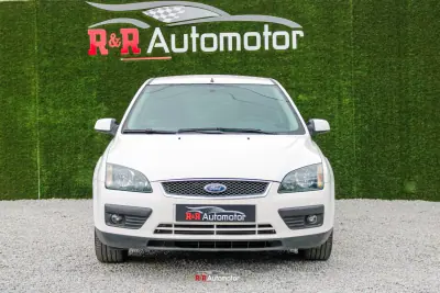 Ford Focus 1.8 TDCI 2006 - 3700 EUR, 330000 km - 330000km - foto 4 de 17