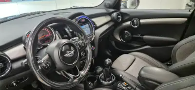 MINI One 2016 - 16990 EUR, 125000 km - AUTO.MOTO.pt - 125000km - foto 13 de 33