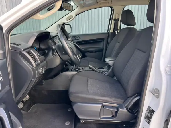 Ford Ranger 2023 - 34000 EUR, 94000 km - AUTO.MOTO.pt - 94000km - foto 13 de 16