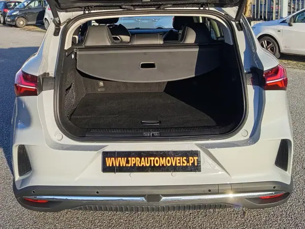 MG Marvel R 2022 - 26490 EUR, 81400 km - AUTO.MOTO.pt - 81400km - foto 7 de 26