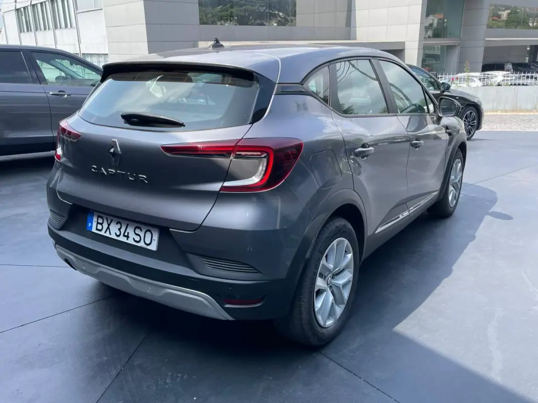 Renault Captur 2020 - 16300 EUR, 85000 km - 85000km - foto 6 de 12