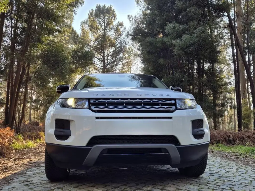 Land Rover Range Rover Evoque 2012 - 18900 EUR, 167000 km - AUTO.MOTO.pt - 167000km - foto 4 de 20