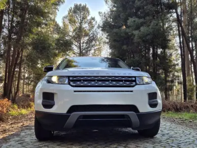 Land Rover Range Rover Evoque 2012 - 18900 EUR, 167000 km - AUTO.MOTO.pt - 167000km - foto 4 de 20