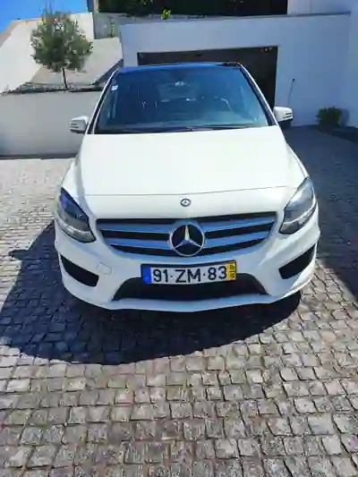 Mercedes-Benz B 180 2016 - 13500 EUR, 168000 km - 168000km - foto 3 de 14