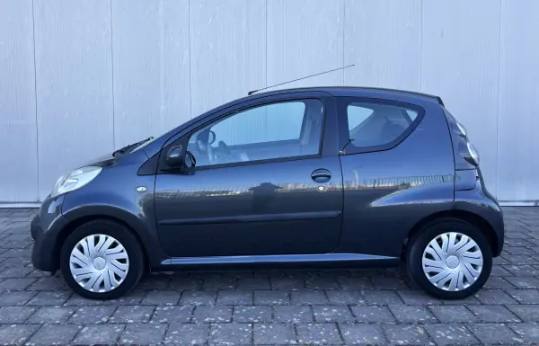 Citroën C1 2008 - 6450 EUR, 60000 km - AUTO.MOTO.pt - 60000km - foto 2 de 29