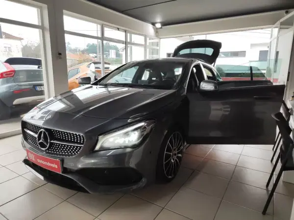 Mercedes-Benz CLA 200 2016 - 20500 EUR, 168500 km - AUTO.MOTO.pt - 168500km - foto 22 de 36