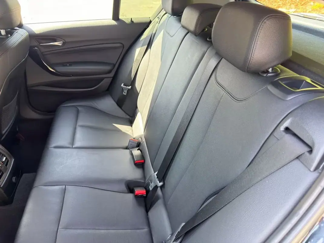 BMW 116 2016 - 12900 EUR, 178589 km - 178589km - foto 10 de 25