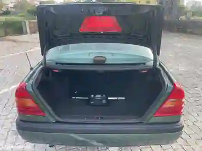 Mercedes-Benz C 220 1994 - 4500 EUR, 160506 km - AUTO.MOTO.pt - 160506km - foto 12 de 15