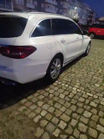 Mercedes-Benz C 220 2019 — foto 5 de 15
