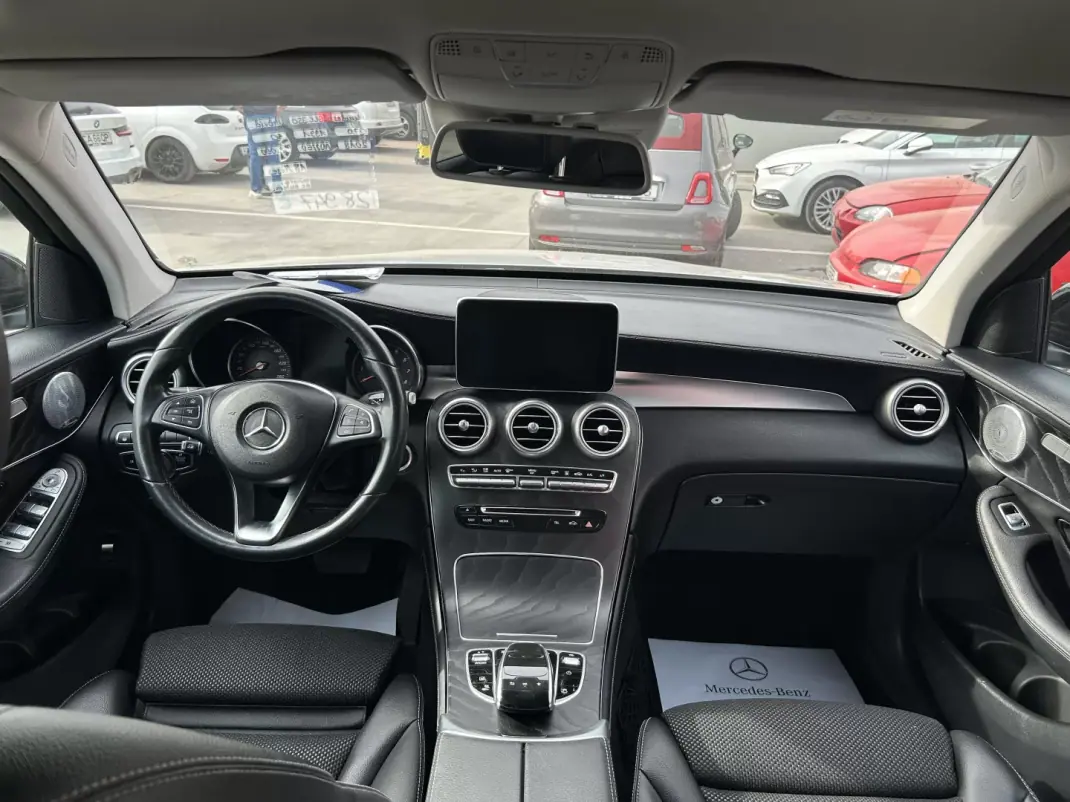Mercedes-Benz GLC 350 2018 - 26947 EUR, 99000 km - 99000km - foto 12 de 20