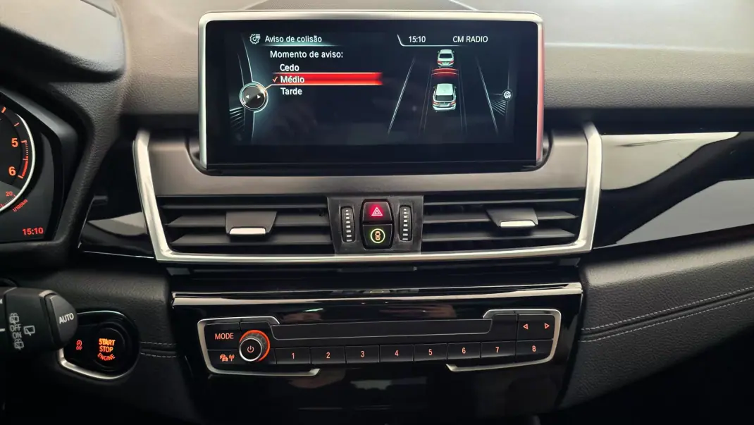 BMW 216 Active Tourer 2017 - 16990 EUR, 118407 km - AUTO.MOTO.pt - 118407km - foto 47 de 72