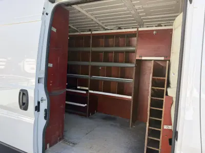 Citroën 2018 - 17500 EUR, 136874 km - AUTO.MOTO.pt - 136874km - foto 11 de 12