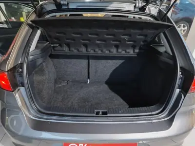 SEAT Ibiza 2007 - 3950 EUR, 300900 km - AUTO.MOTO.pt - 300900km - foto 17 de 30