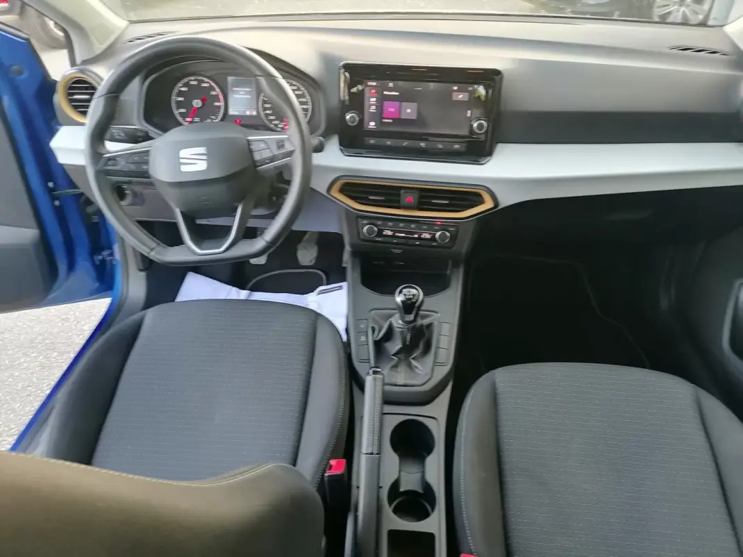 SEAT Ibiza 2022 - 13500 EUR, 51624 km - AUTO.MOTO.pt - 51624km - foto 8 de 12
