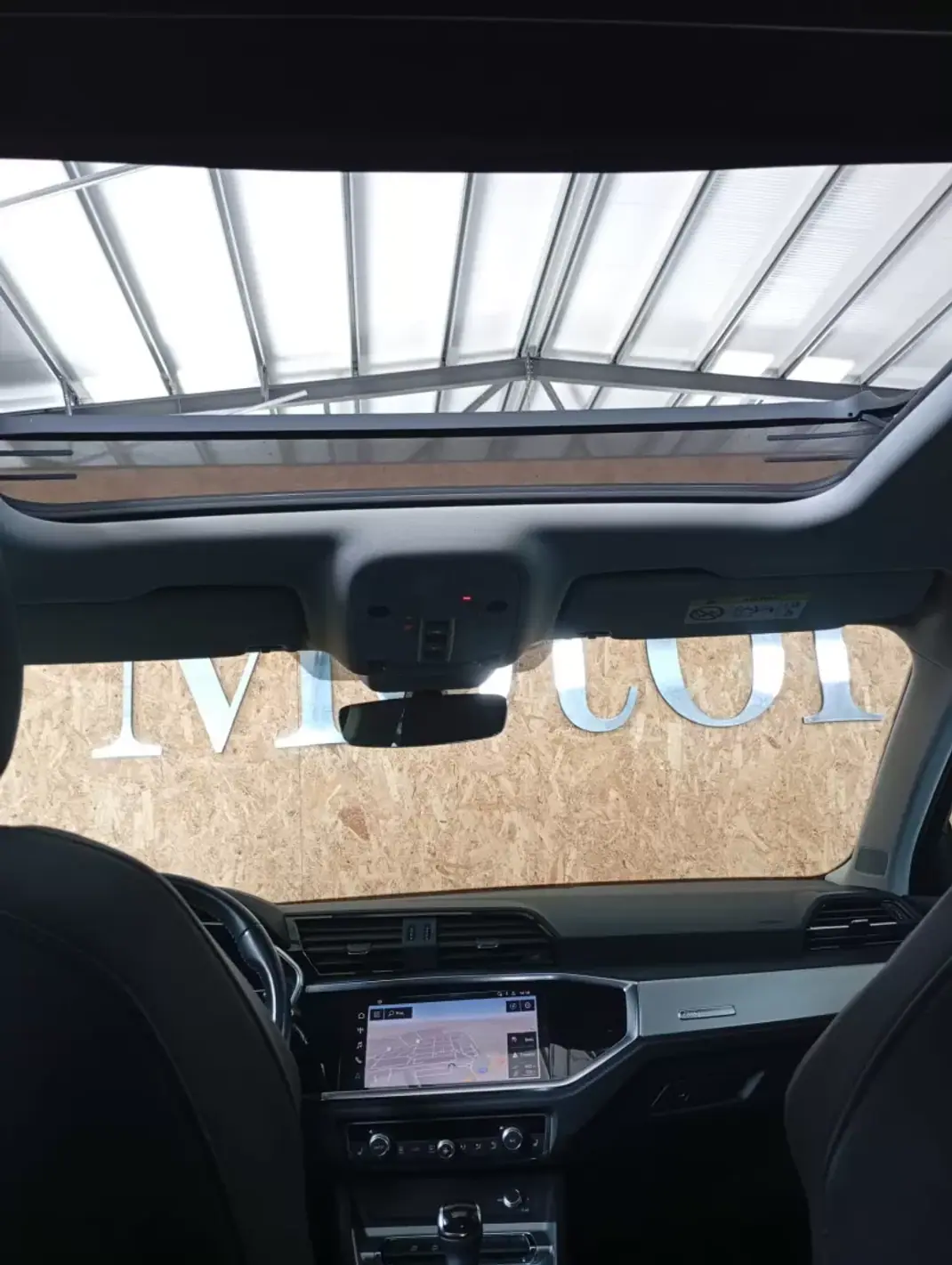 Audi Q3 Sportback 2020 - 35900 EUR, 129341 km - AUTO.MOTO.pt - 129341km - foto 19 de 23
