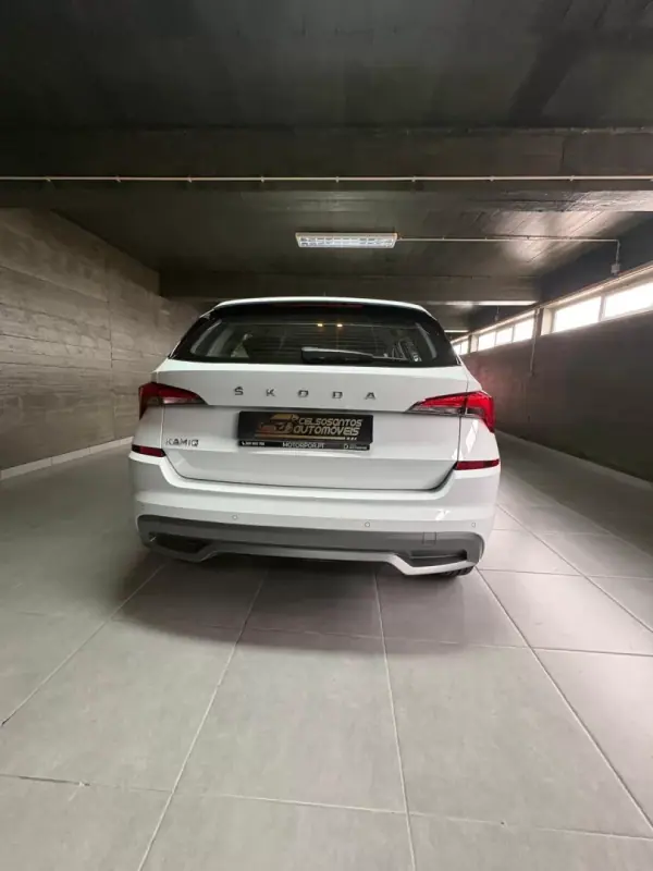 Skoda Kamiq 2023 - 17400 EUR, 55800 km - AUTO.MOTO.pt - 55800km - foto 6 de 10