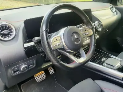 Mercedes-Benz EQA 2023 - 33990 EUR, 65000 km - AUTO.MOTO.pt - 65000km - foto 6 de 26