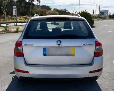 Skoda Octavia Break 2015 — foto 4 de 11