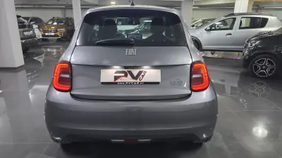 Fiat 500e 2021 - 17990 EUR, 41000 km - 41000km - foto 32 de 53