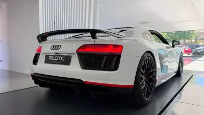 Audi R8 Coupé 2015 - 129990 EUR, 78788 km - 78788km - foto 9 de 34