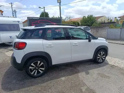 Citroën C3 Aircross 2019 - 10900 EUR, 132009 km - AUTO.MOTO.pt - 132009km - foto 13 de 20