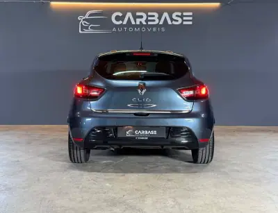 Renault Clio 2018 — foto 5 de 19