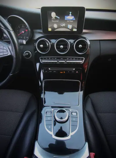 Mercedes-Benz C 200 2015 - 14990 EUR, 229000 km - AUTO.MOTO.pt - 229000km - foto 20 de 48