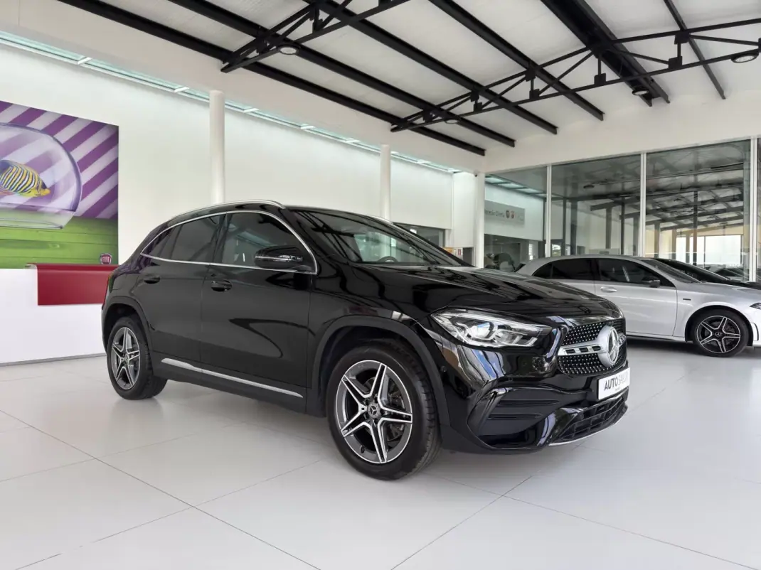 Mercedes-Benz GLA 250 2022 - 36950 EUR, 56657 km - AUTO.MOTO.pt - 56657km - foto 3 de 10