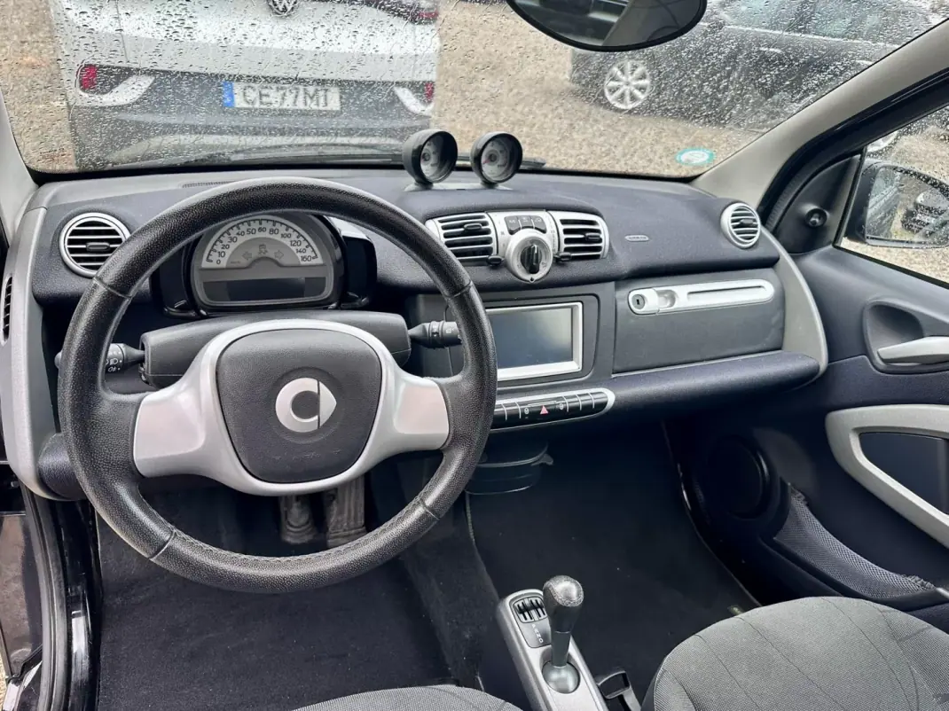 Smart ForTwo Coupé 2014 - 8490 EUR, 70363 km - AUTO.MOTO.pt - 70363km - foto 6 de 16