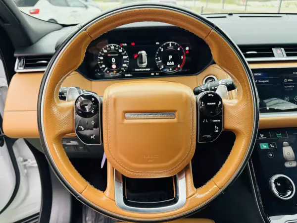 Land Rover Range Rover Velar 2018 - 59999 EUR, 190000 km - AUTO.MOTO.pt - 190000km - foto 7 de 22