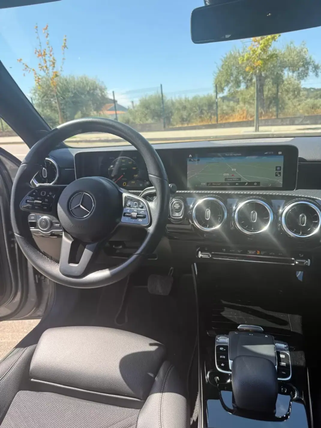 Mercedes-Benz A 180 2018 - 23990 EUR, 100350 km - 100350km - foto 17 de 31
