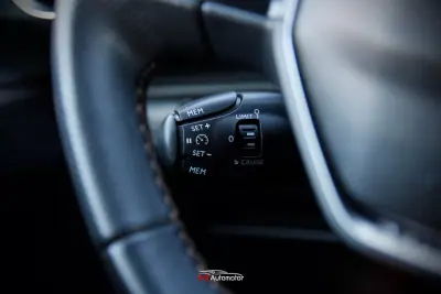 Peugeot 3008 2017 - 21500 EUR, 110000 km - AUTO.MOTO.pt - 110000km - foto 32 de 34