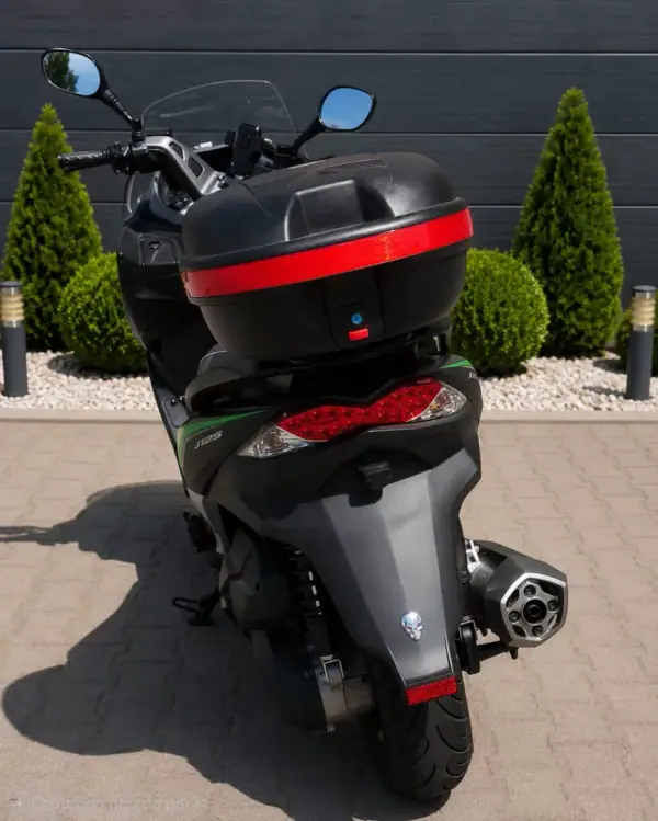 Kawasaki 2019 - 3490 EUR, 3698 km - AUTO.MOTO.pt - 3698km - foto 10 de 17