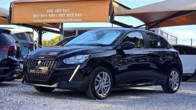Peugeot 208 2019 - 13950 EUR, 39390 km - AUTO.MOTO.pt - 39390km - foto 4 de 19
