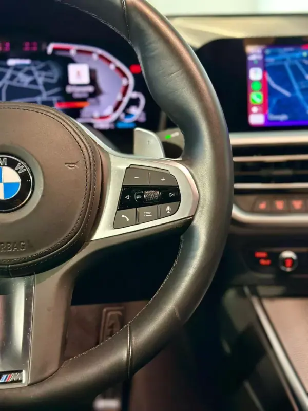 BMW 330e 2019 - 29750 EUR, 99000 km - AUTO.MOTO.pt - 99000km - foto 18 de 46
