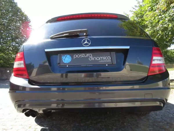 Mercedes-Benz C 180 2012 - 13490 EUR, 240000 km - AUTO.MOTO.pt - 240000km - foto 19 de 47